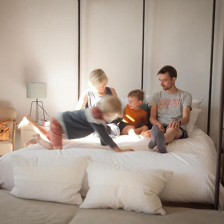 B&B De Kersentuin บอร์กโลน ภายนอก รูปภาพ