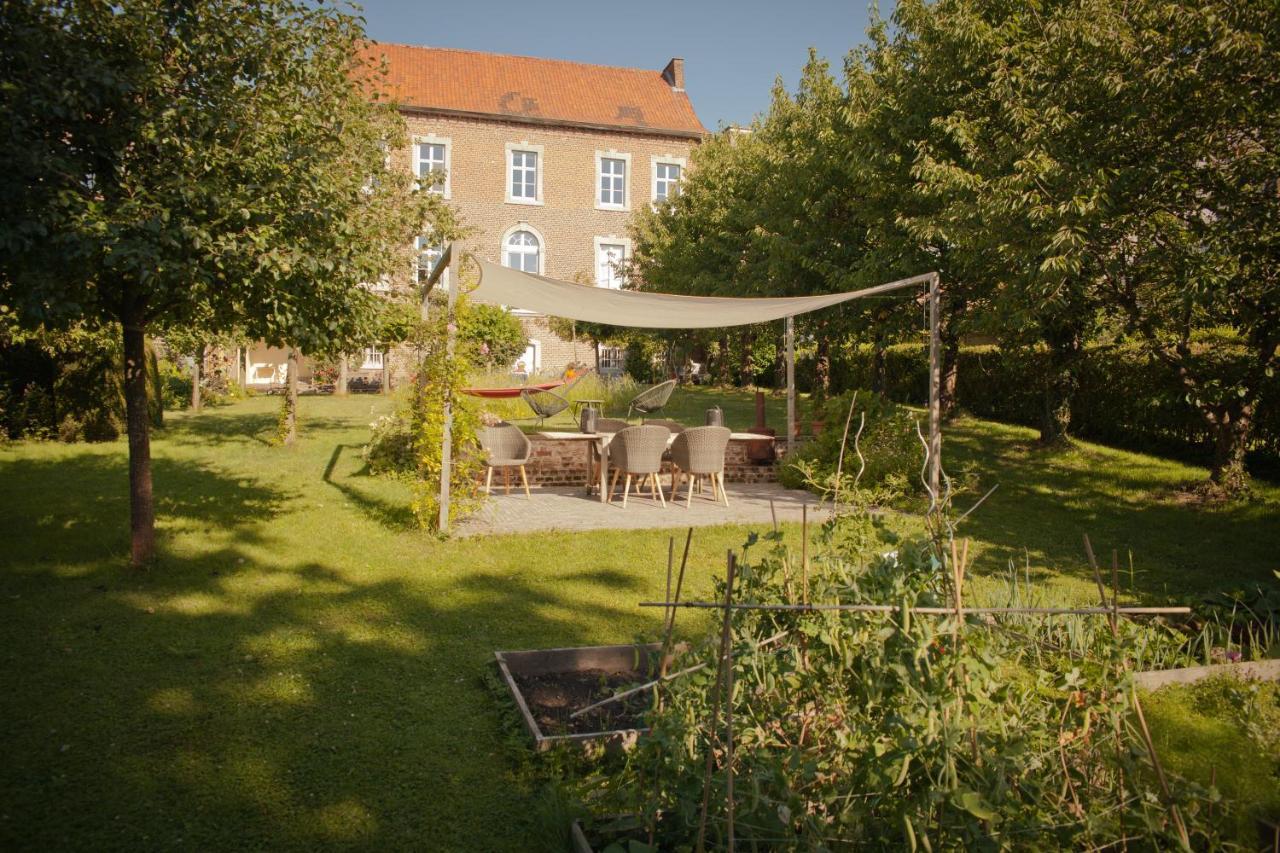 B&B De Kersentuin บอร์กโลน ภายนอก รูปภาพ